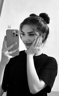 <em>Derya I.</em>